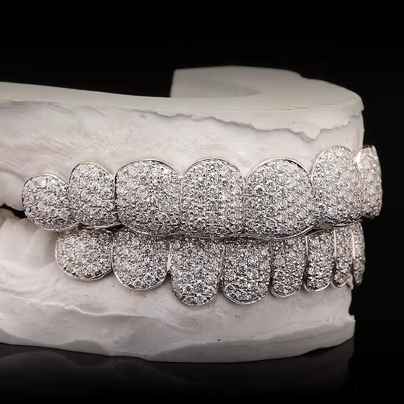 Hip Hop Moissanite Teeth Grillz Top Bottom Grills Dental Mouth Punk Tooth Caps Cosplay Rapper Jewelry (Send Teeth Model to Us))