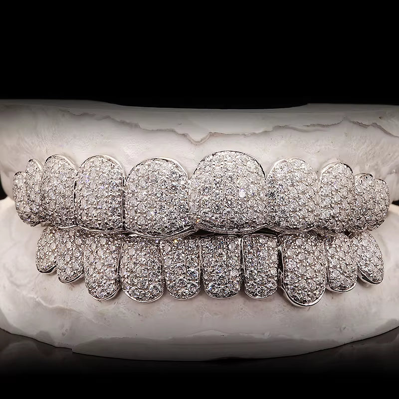 Hip Hop Moissanite Teeth Grillz Top Bottom Grills Dental Mouth Punk Tooth Caps Cosplay Rapper Jewelry (Send Teeth Model to Us))